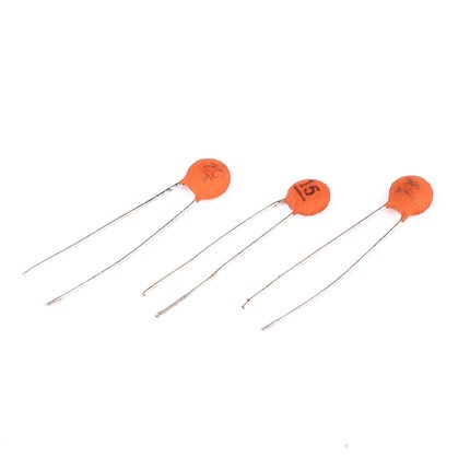 100PCS/LOT Ceramic capacitor 50V 1pF ~ 100nF 104 0.1uF 4.7PF 10PF 22PF 33PF 68PF 100PF 101 220PF 221 330PF 470PF 1NF 103 47NF good pruoducts