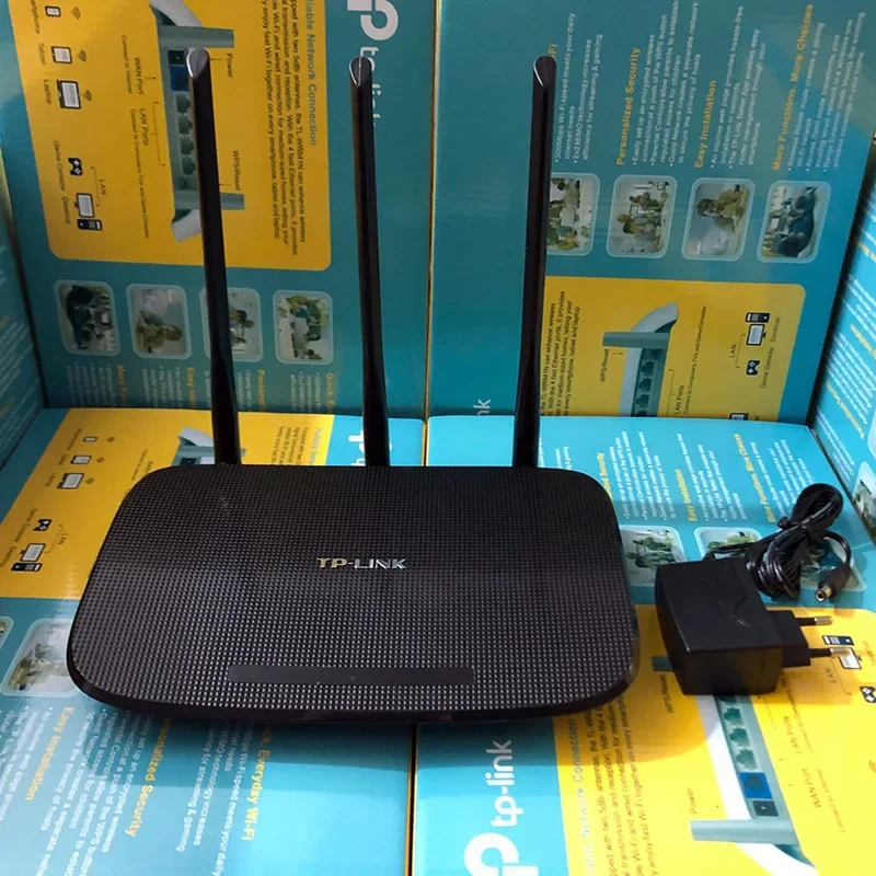 TP-LINK 450Mbps Wireless N Router TL-WR940N English Version with 3 Antennas